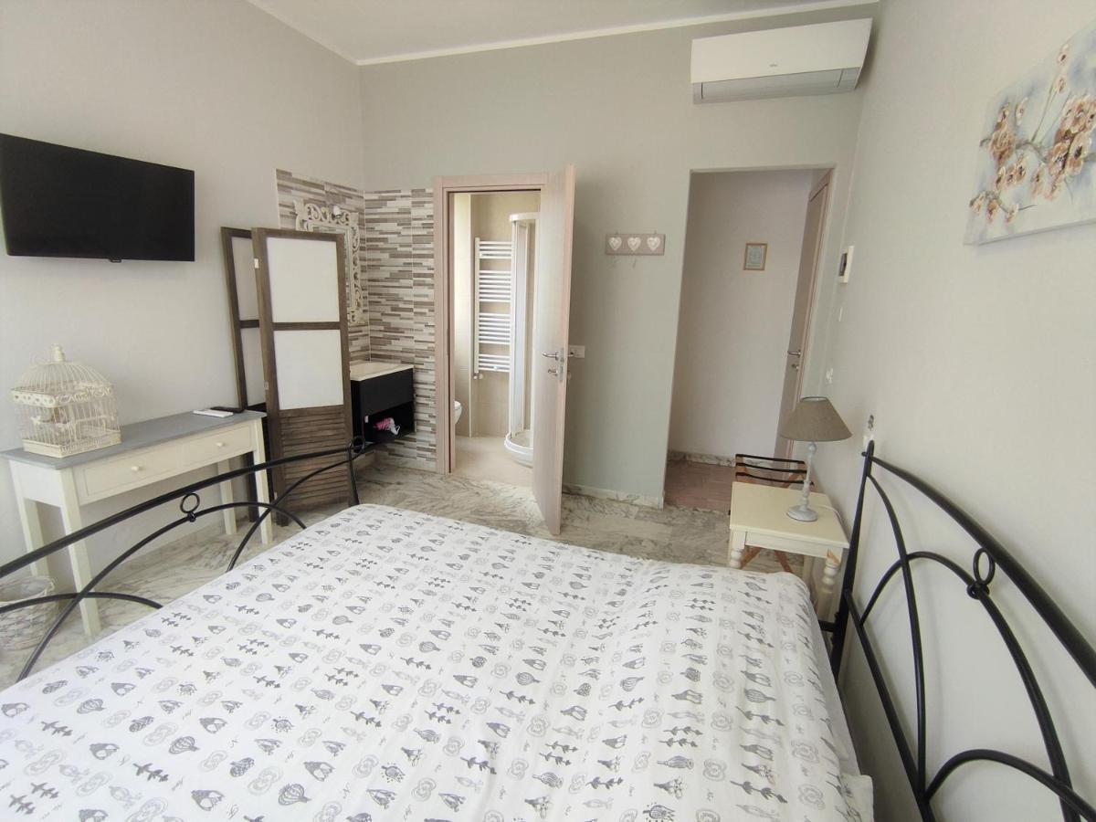 La Mimosa Chic Panzió Pietrasanta Kültér fotó