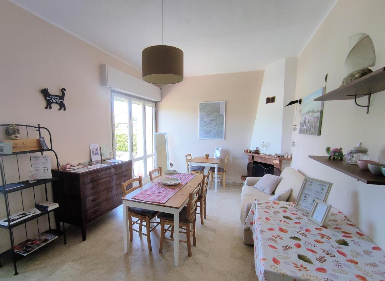 La Mimosa Chic Panzió Pietrasanta Kültér fotó